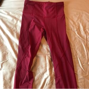 Lululemon 7/8 pants with mesh
